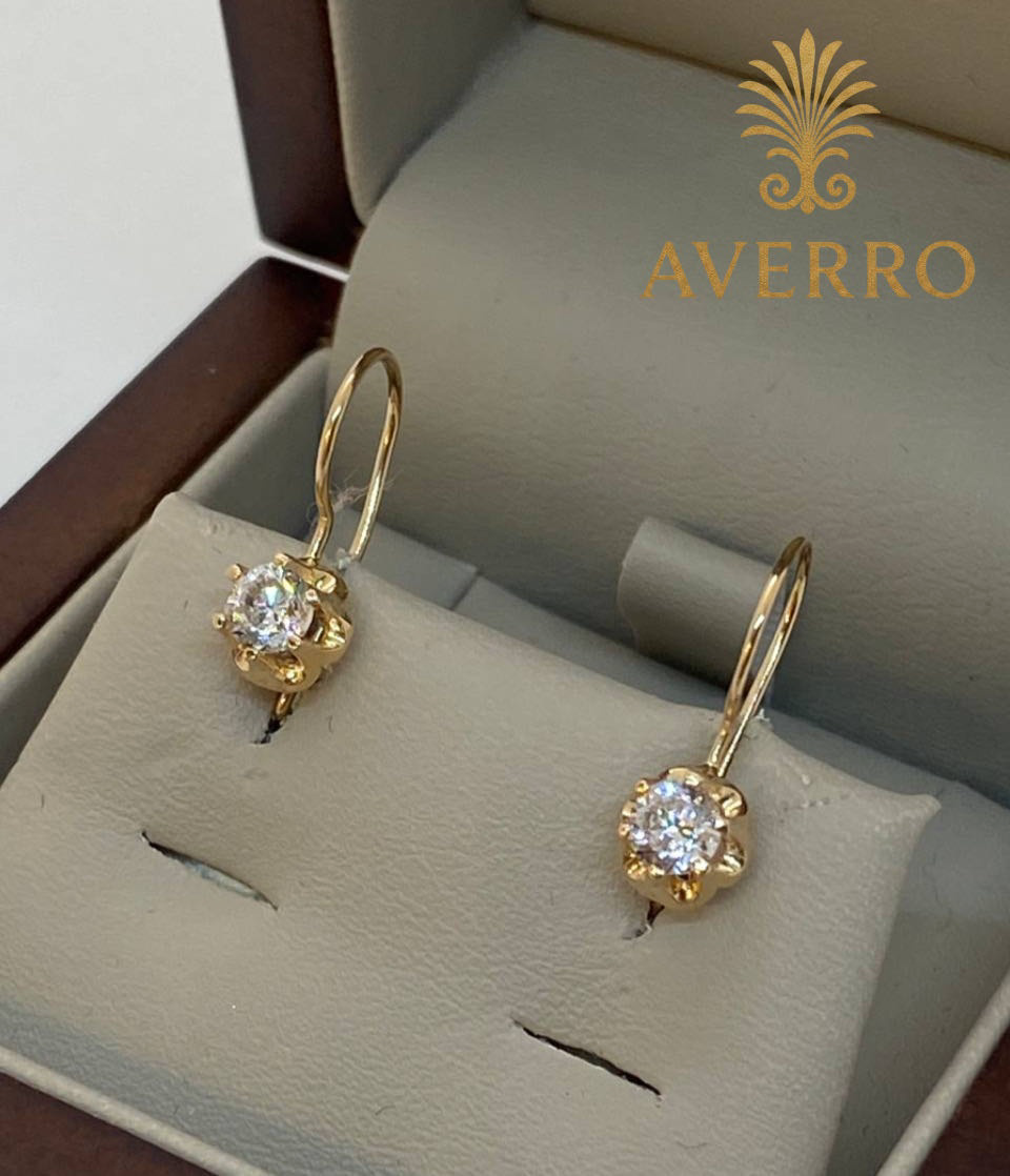 Серьги Averro Av1201202636 золото 1.02гр купить,NaN