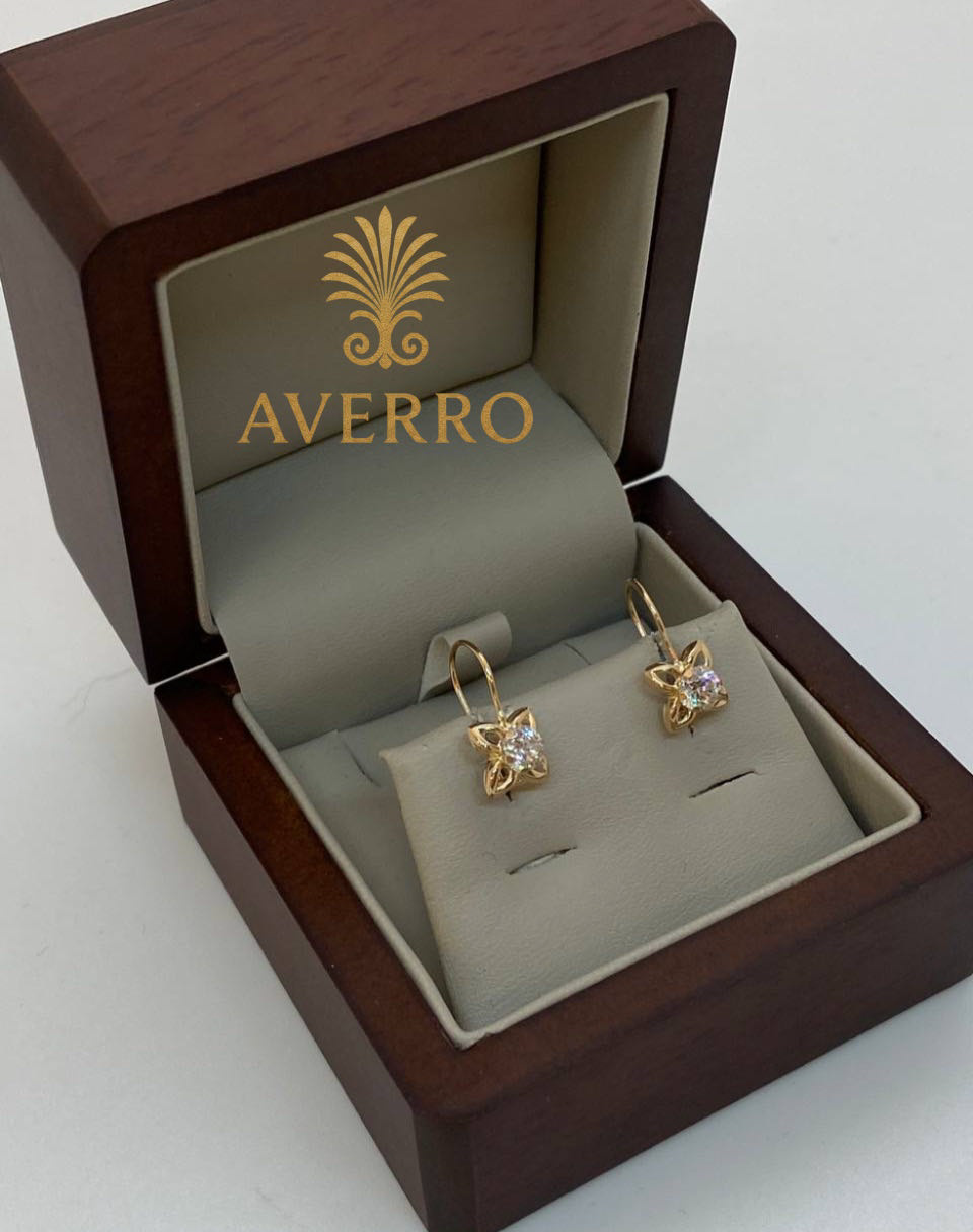 Серьги Averro Av1201202612 золото 0.75гр купить,NaN