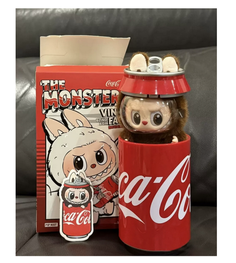 Игрушка-подвеска Pop Mart Лабубу Coca-Cola 15 см