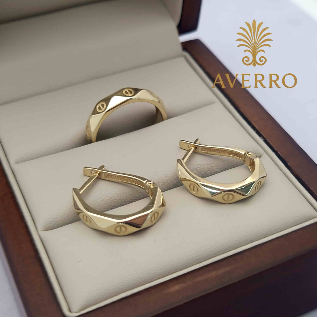 Комплект Averro A261120253 золото 3.91гр 17.5р купить,370000