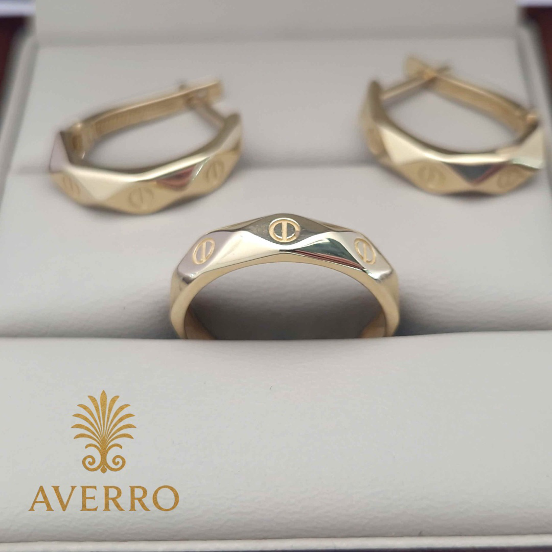 Комплект Averro A261120253 золото 3.91гр 17.5р купить,370000
