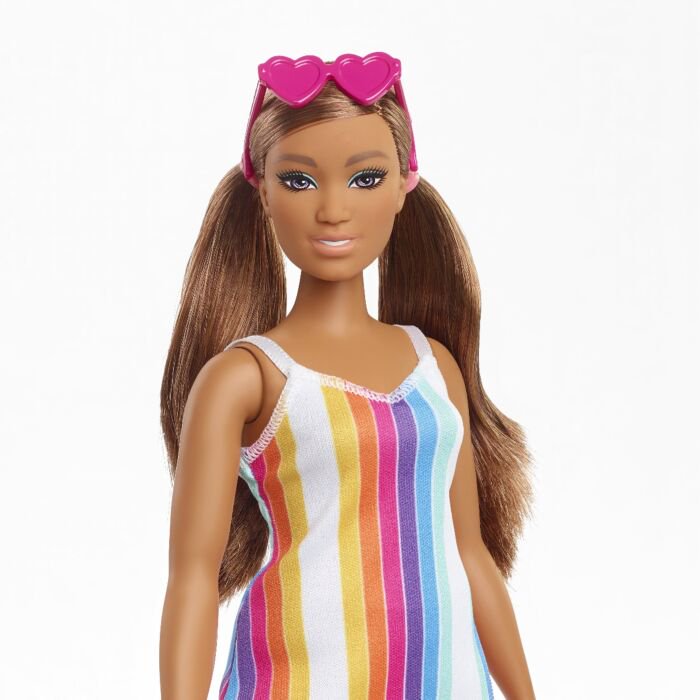 Кукла  Barbie Любит океан шатенка GRB35/GRB38 купить,NaN