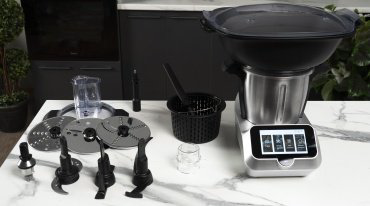 Кухонный комбайн GRAND GNKR-150SFSS серебристый купить,99990