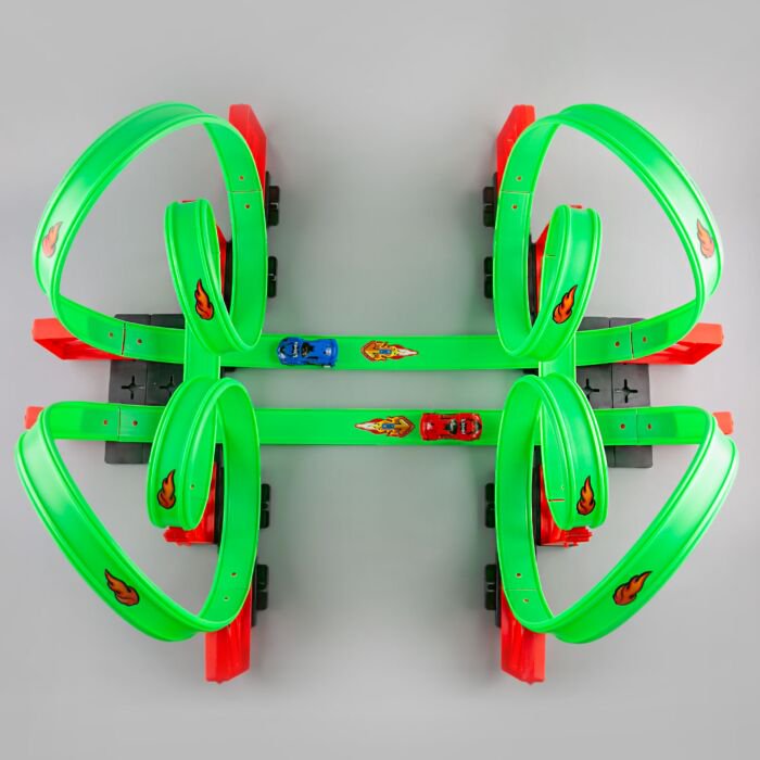 Автотрек Global Toys Трек-петля+2 машинки  011-21 купить,NaN
