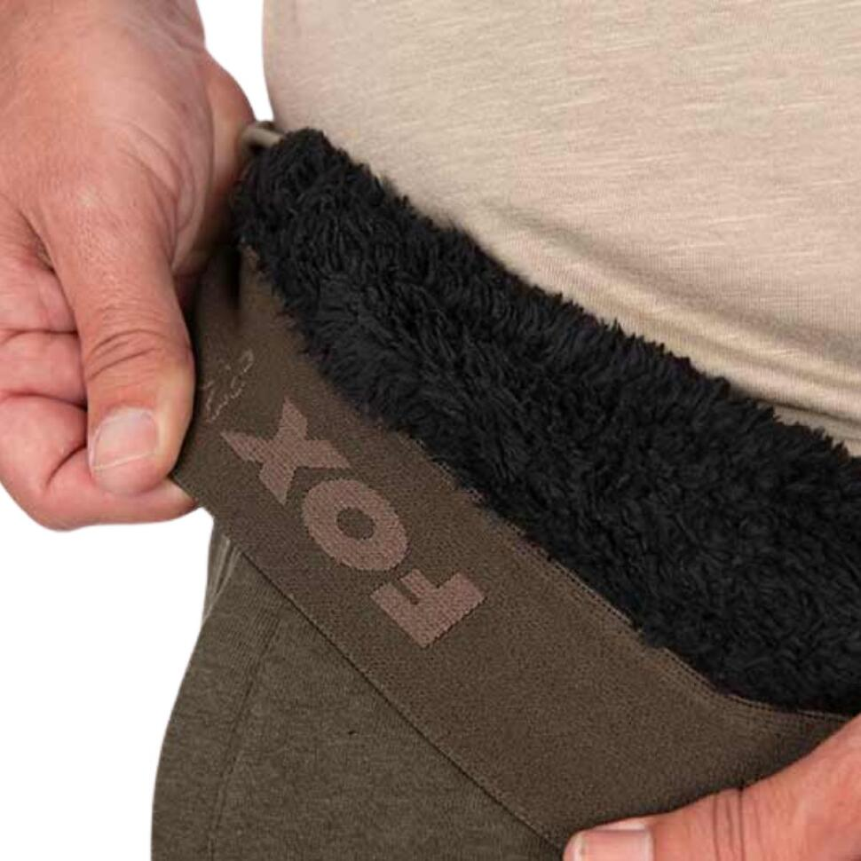 Брюки спортивные FOX Collection Sherpa Joggers CCL292 зелено-черные S купить,NaN