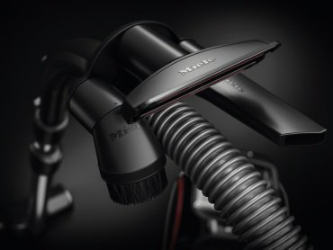 Пылесос Miele SNRF0 Boost CX1 черный купить,NaN
