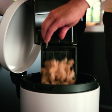 Пылесос Miele SNRF0 Boost CX1 черный купить,function inputValueFn(){if((0,signal2.mK)(node),node.value===REQUIRED_UNSET_VALUE)throw new root_effect_scheduler.buA(-950,null);return node.value}