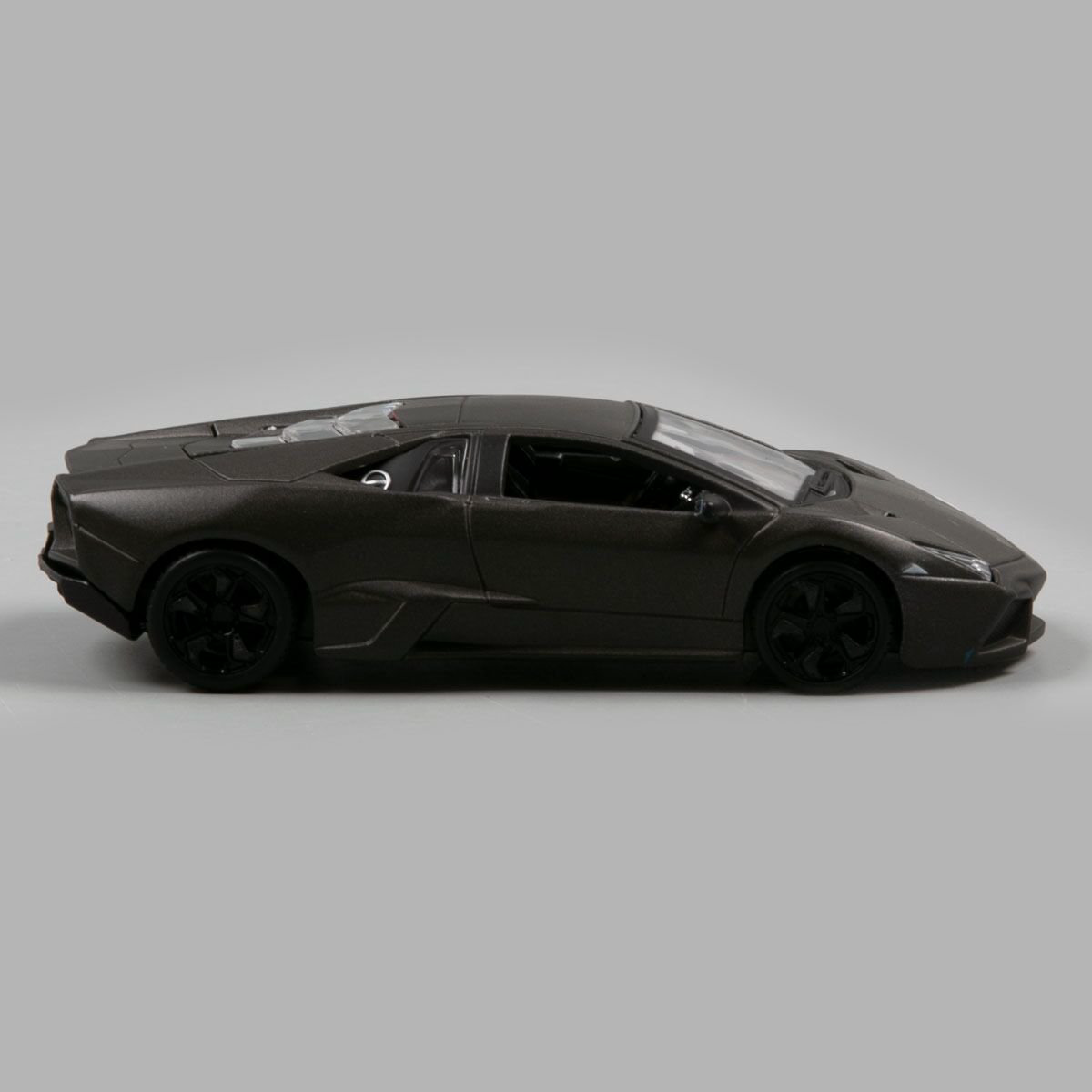  Модель автомобиля Bburago 1:32 Lamborghini Reventon  купить,NaN