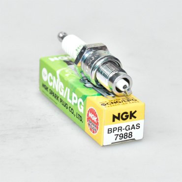 Свеча зажигания NGK 7988 купить,NaN