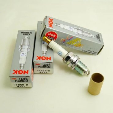 Свеча зажигания NGK 4292 купить,0