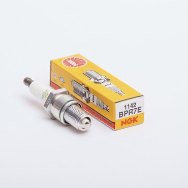 Свеча зажигания NGK 1142 купить,NaN