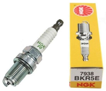 Свеча зажигания NGK 7938