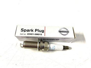 Свеча зажигания Nissan 22401-5M015 купить,0