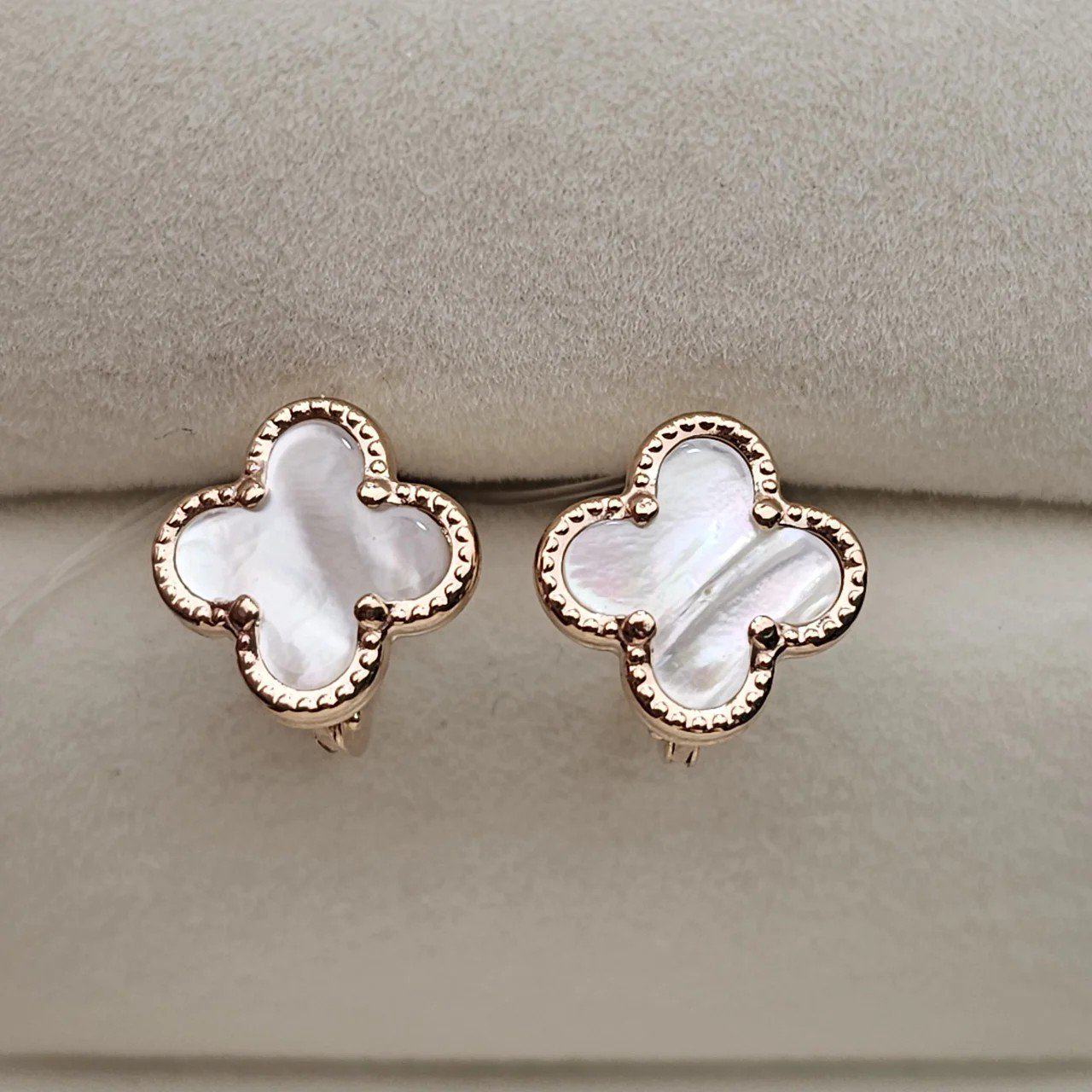 Серьги Deimantas 109236626 1.68гр. купить,NaN