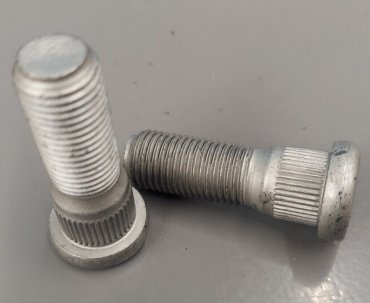 Toyota шпилька колесная 90942-02083 купить,NaN