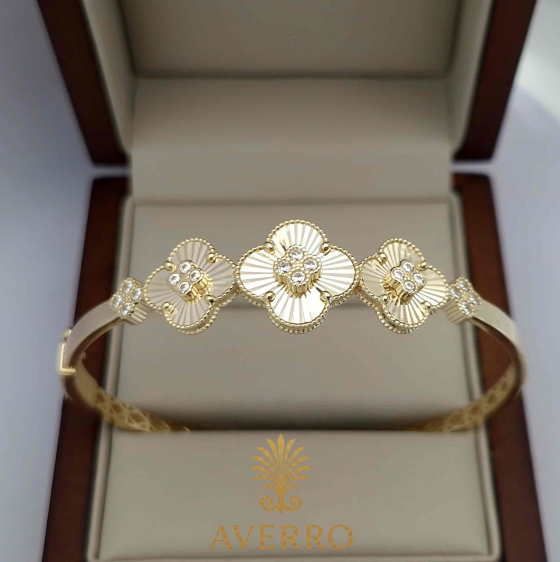 Браслет Averro Av2201202614 золото 10.13гр 17см купить,NaN