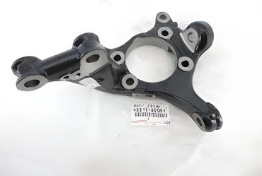Toyota кронштейн крепления полуоси 43212-42081