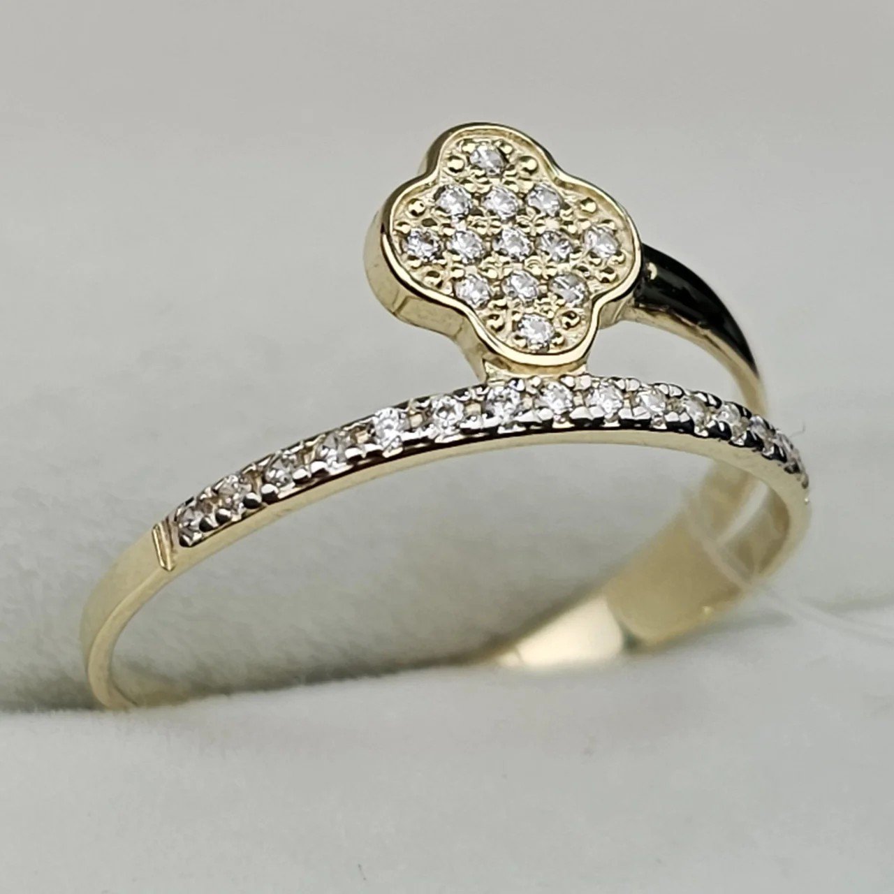 Кольцо Deimantas 109233856 18р 1,42гр. купить,NaN