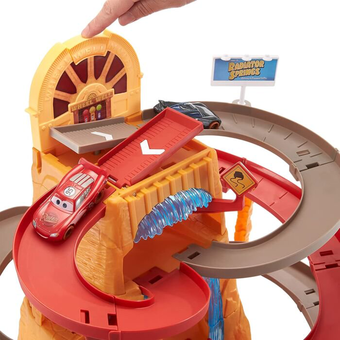 Игровой набор Cars Гонки по серпантину купить,NaN