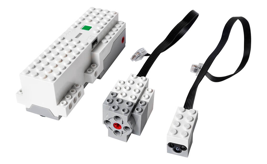 Конструктор Lego Boost Creative Toolbox Программируемый 17101  купить,NaN