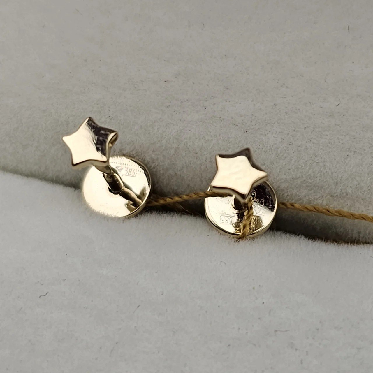 Серьги Deimantas Звездочки 109229489 1.13гр. купить,NaN
