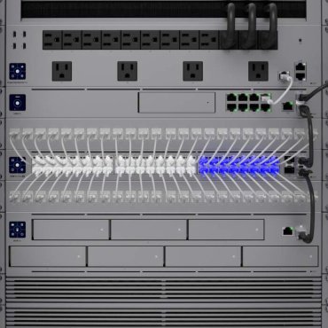 Коммутатор Ubiquiti USW-Pro-Max-24-PoE-EU купить,0