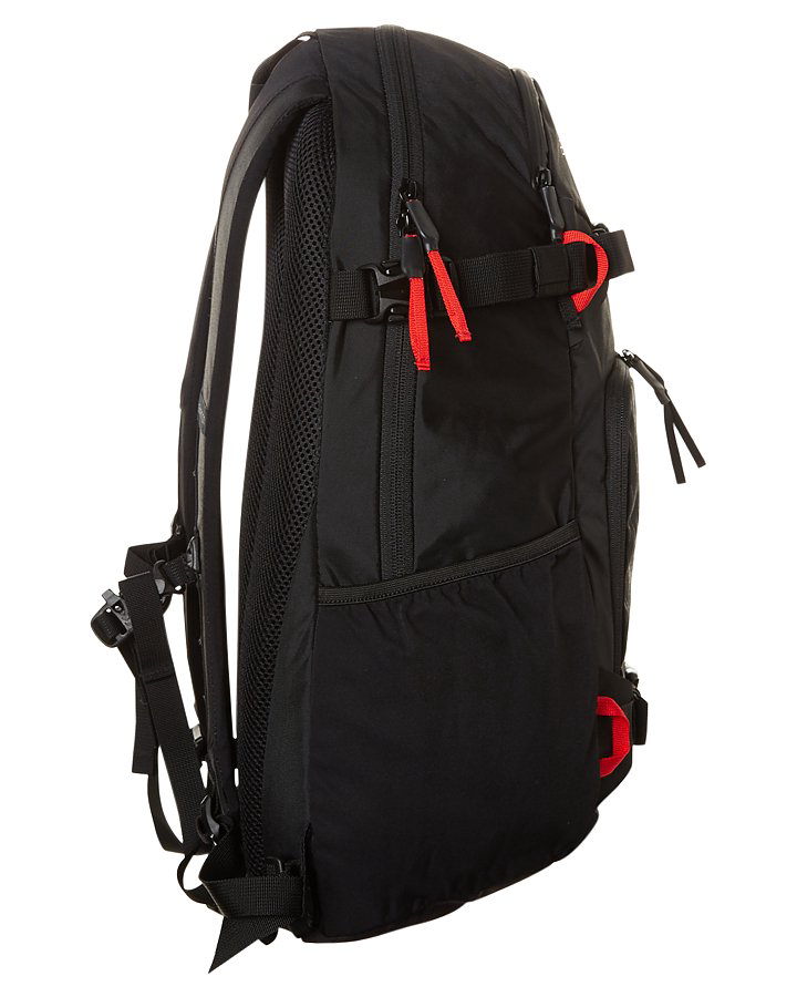 Рюкзак Burton Riders pack 25L black cordura черный купить,NaN