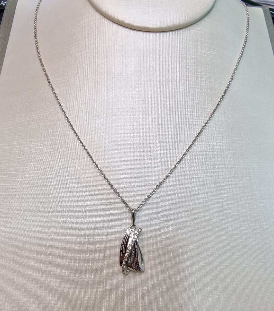 Колье Deimantas 102764961 50см 1,39гр 0,122ct. купить,NaN