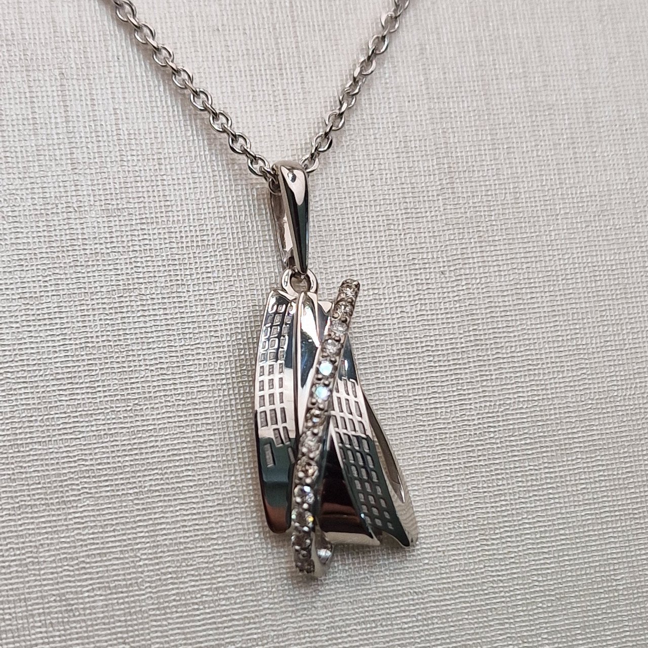 Колье Deimantas 102764961 50см 1,39гр 0,122ct. купить,NaN