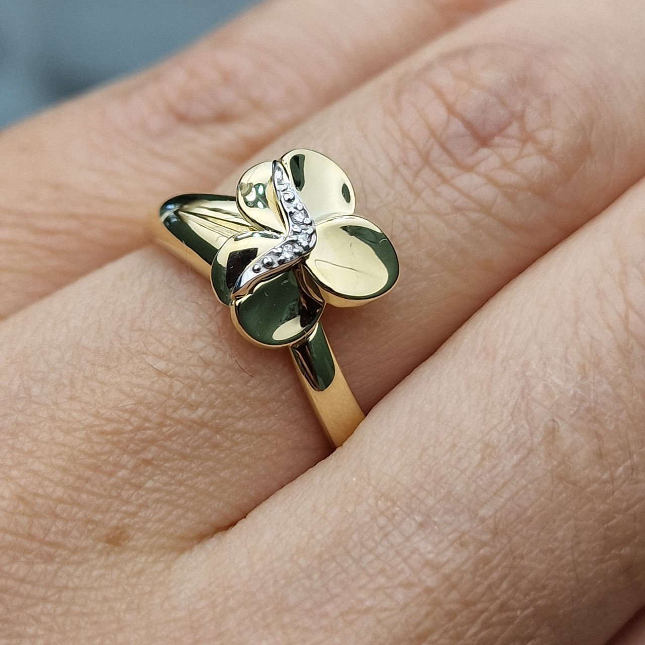 Кольцо Deimantas 102540651 18р 2,99гр 0,01ct. купить,NaN