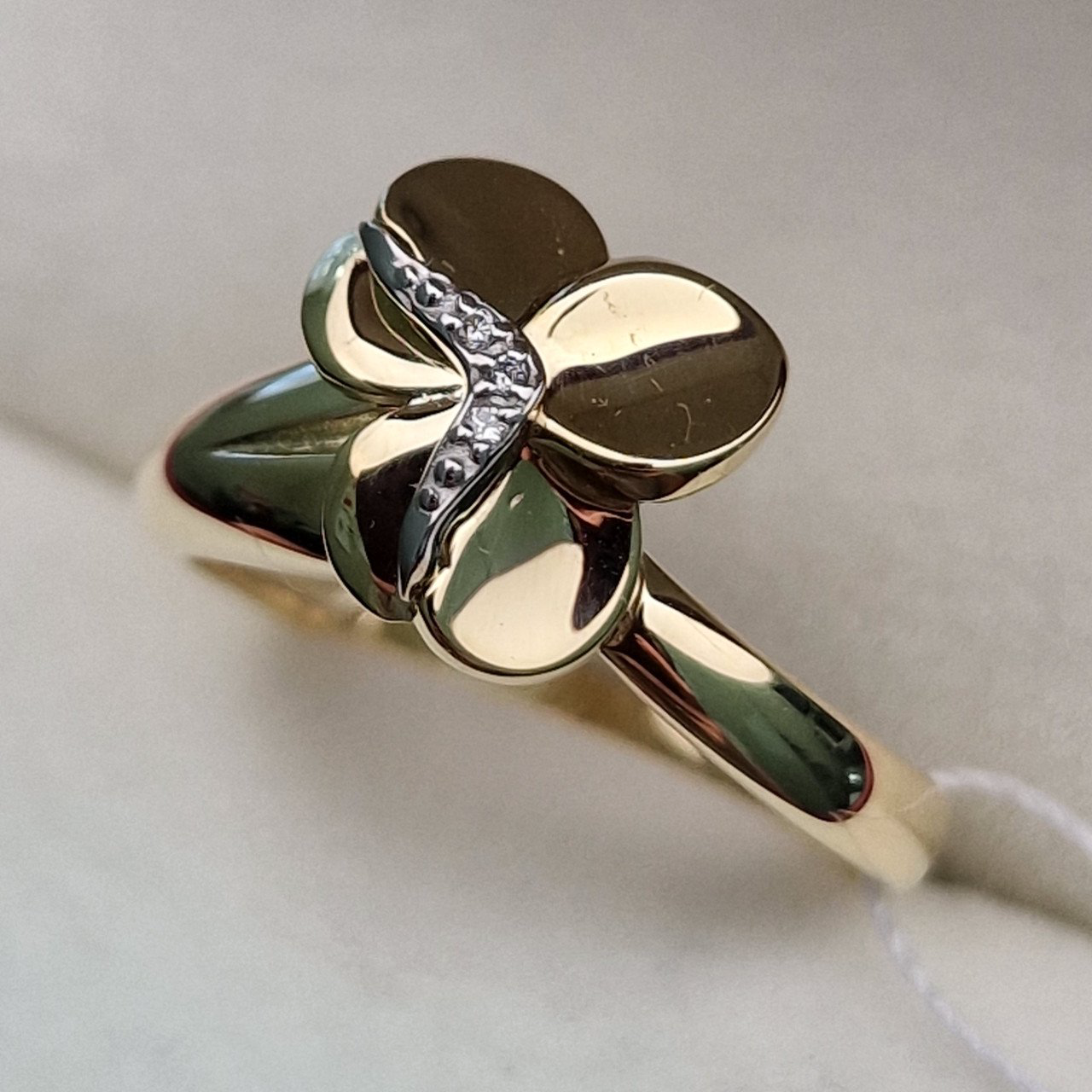 Кольцо Deimantas 102540651 18р 2,99гр 0,01ct. купить,NaN