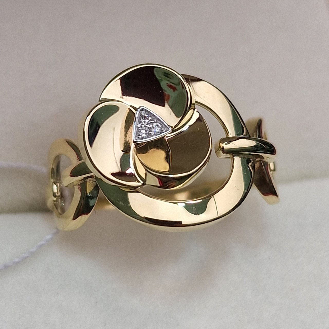 Кольцо Deimantas 102540639 18,5р 4,03гр 0,02ct. купить,NaN