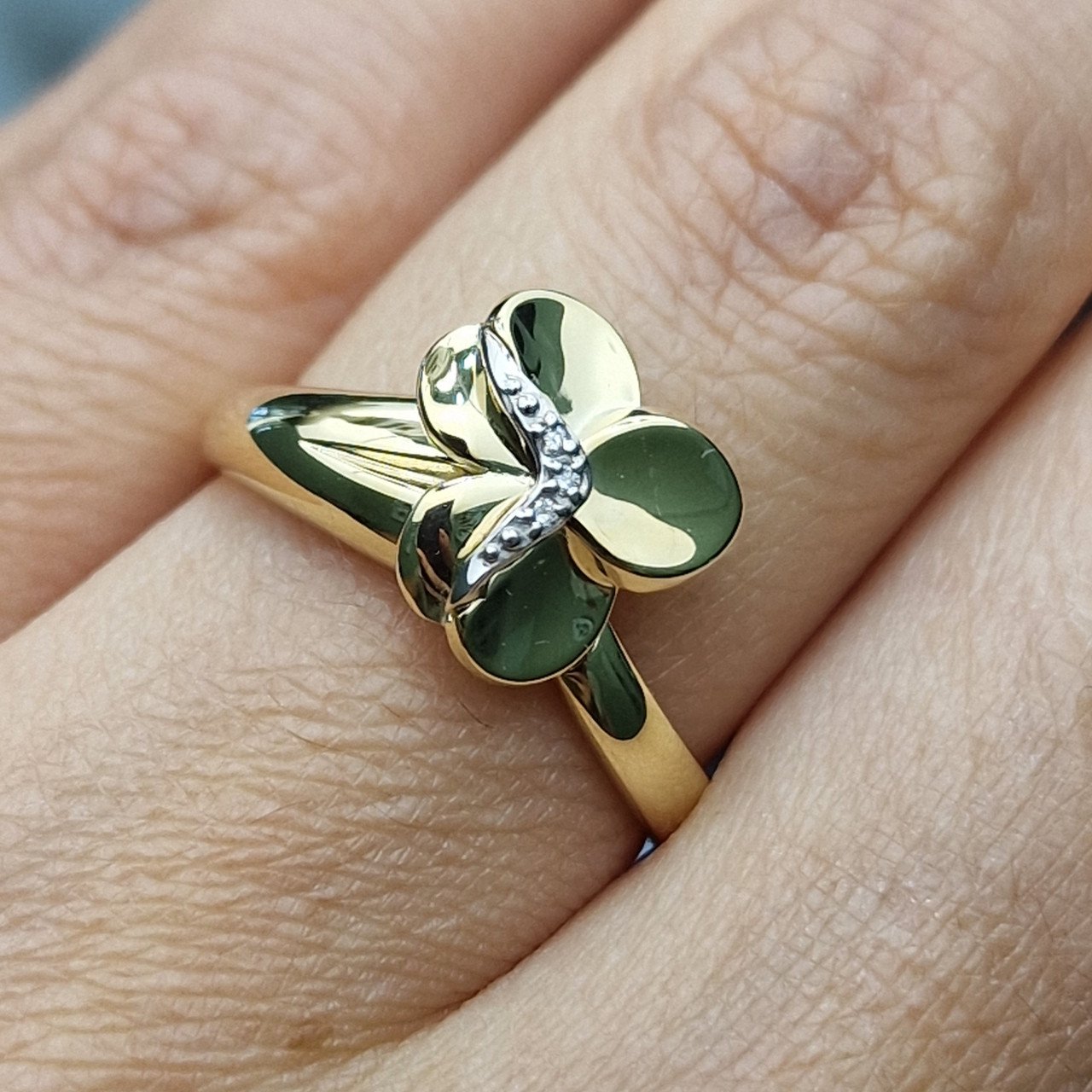 Кольцо Deimantas 102540651 18р 2,99гр 0,01ct. купить,NaN