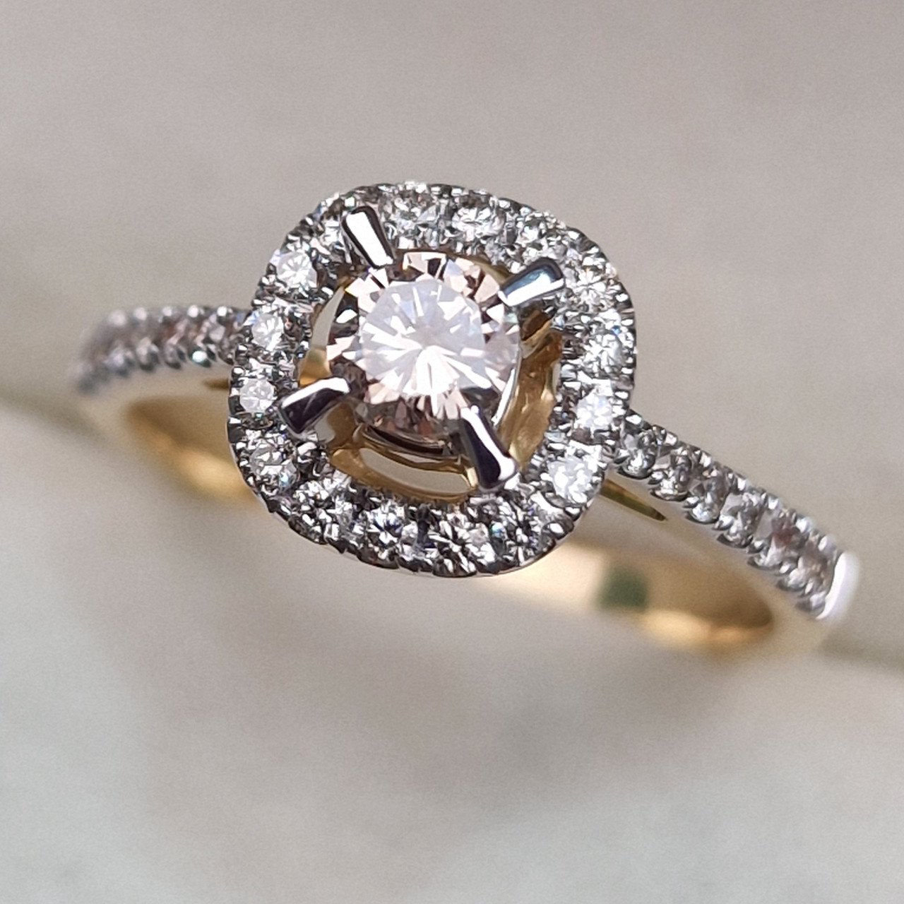 Кольцо Deimantas 102513707 17,5р 3,25гр 0,68ct. купить,NaN