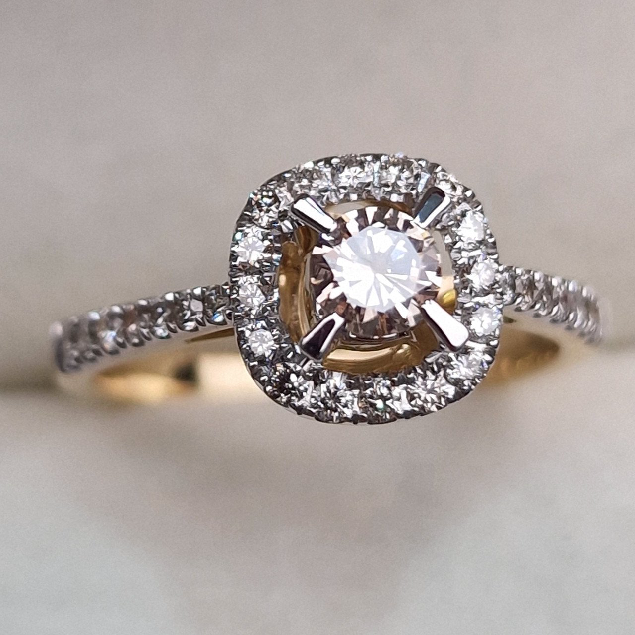 Кольцо Deimantas 102513707 17,5р 3,25гр 0,68ct. купить,NaN