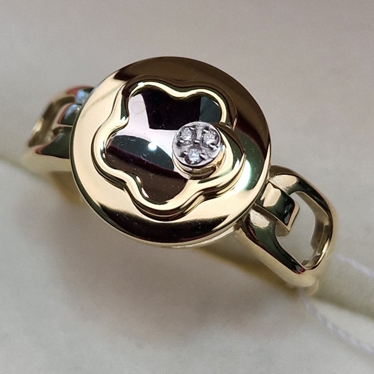 Кольцо Deimantas 102540646 18р 2,94гр 0,01ct. купить,NaN