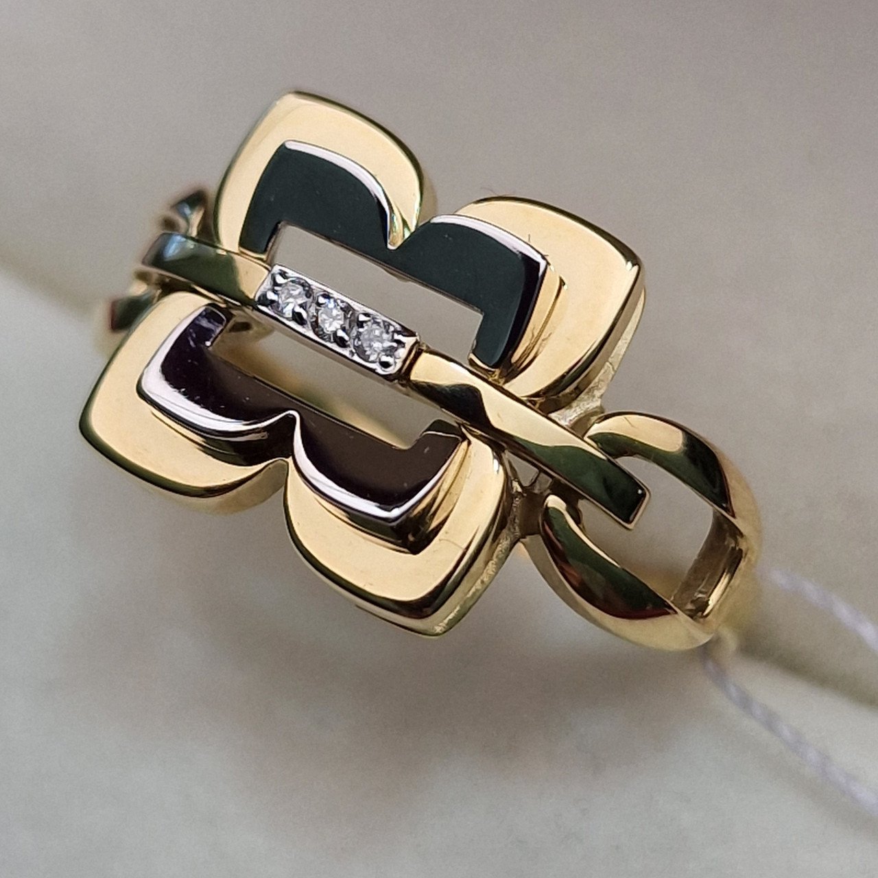 Кольцо Deimantas 102540655 18р 3,32гр 0,02ct. купить,NaN
