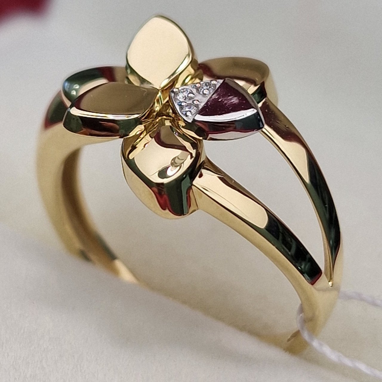 Кольцо Deimantas 102540665 18р 3,22гр 0,01ct. купить,NaN