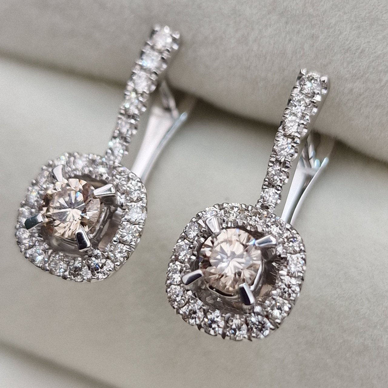 Серьги Deimantas 102540687 4,36гр 1,07ct. купить,NaN