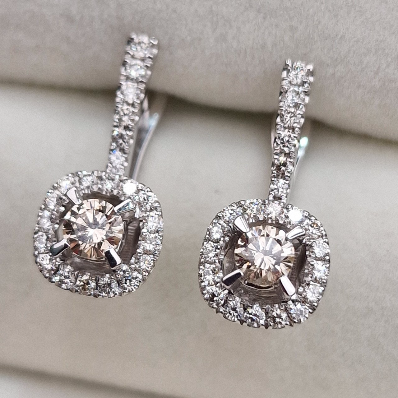 Серьги Deimantas 102540687 4,36гр 1,07ct. купить,NaN
