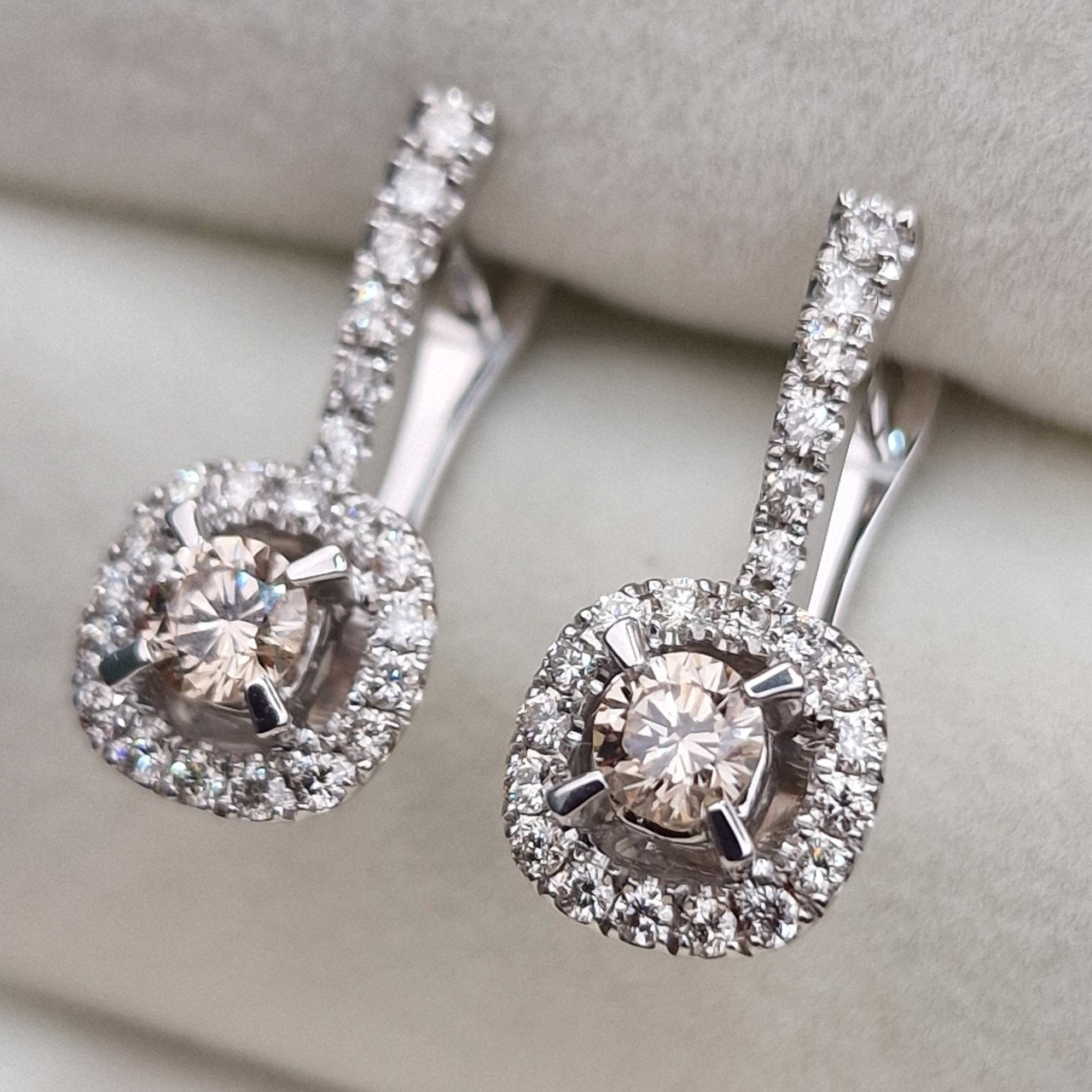 Серьги Deimantas 102540687 4,36гр 1,07ct. купить,NaN