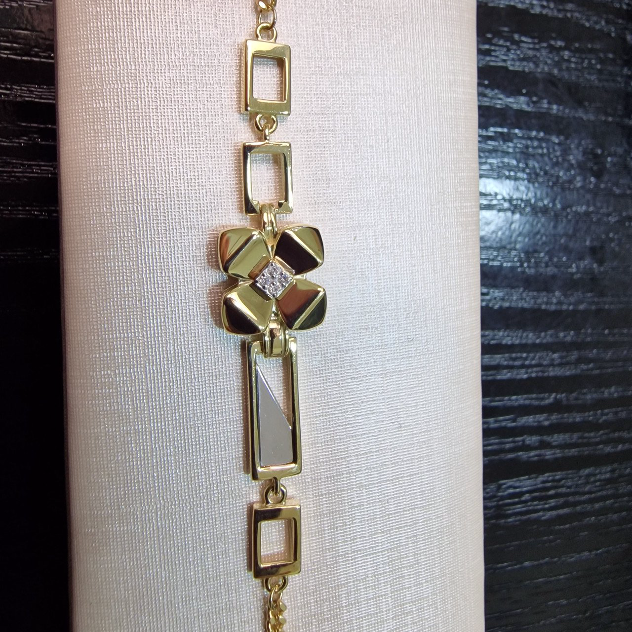 Браслет Deimantas 102540697 16-20р 5,3гр 0,02ct. купить,NaN