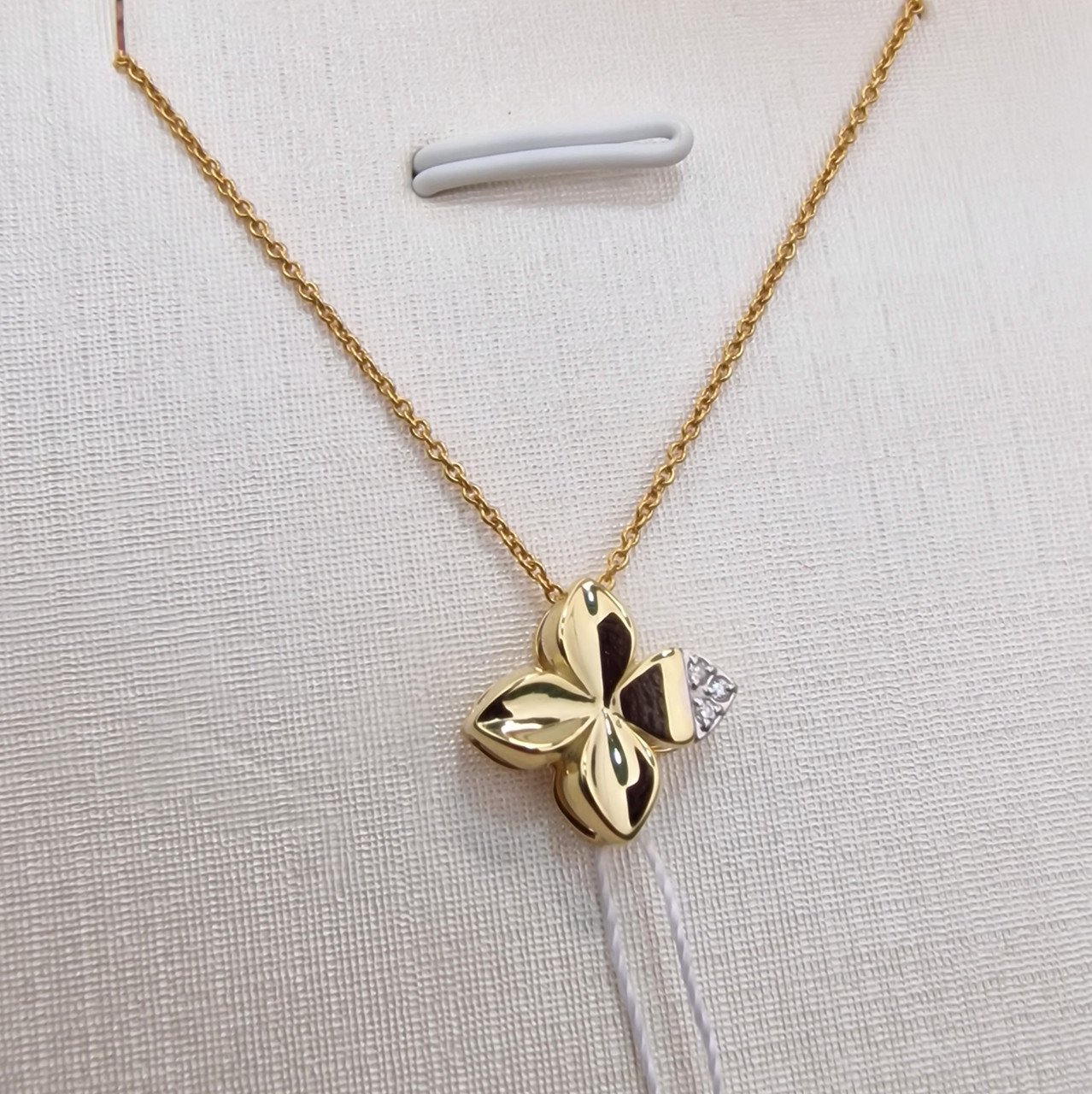 Кулон Deimantas 102540703 1,09гр 0,01ct. купить,NaN