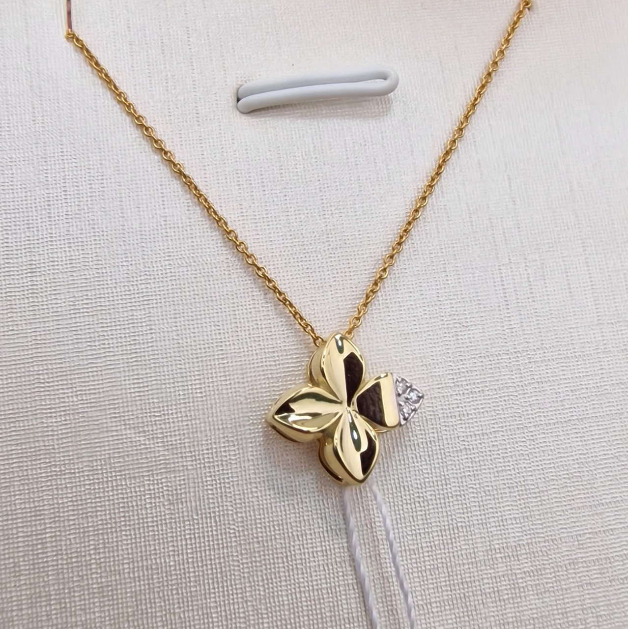 Кулон Deimantas 102540703 1,09гр 0,01ct. купить,NaN