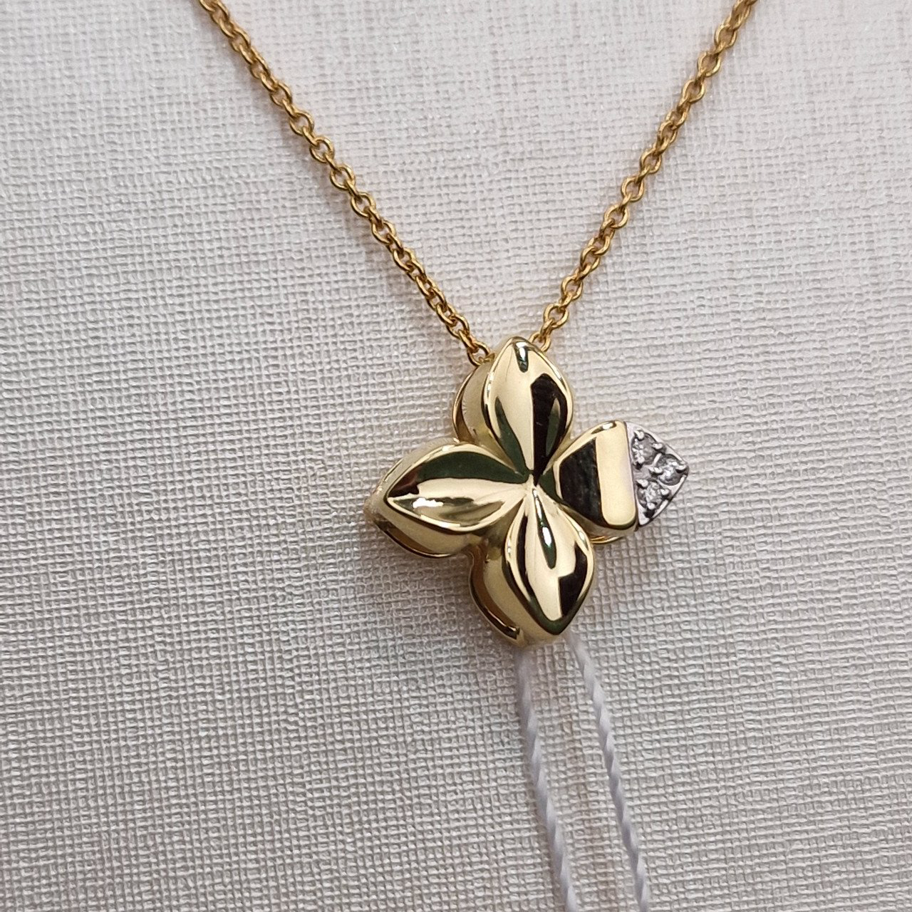 Кулон Deimantas 102540703 1,09гр 0,01ct. купить,NaN