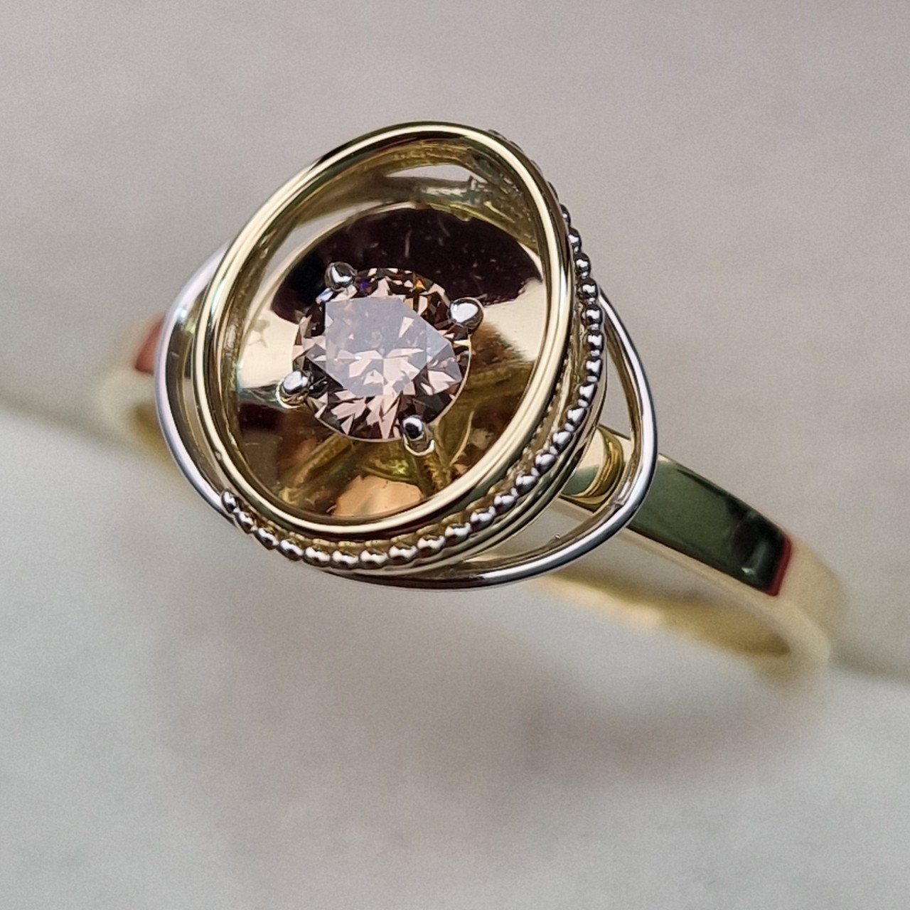 Кольцо Deimantas 102748209 18р 2,87гр 0,26ct. купить,NaN
