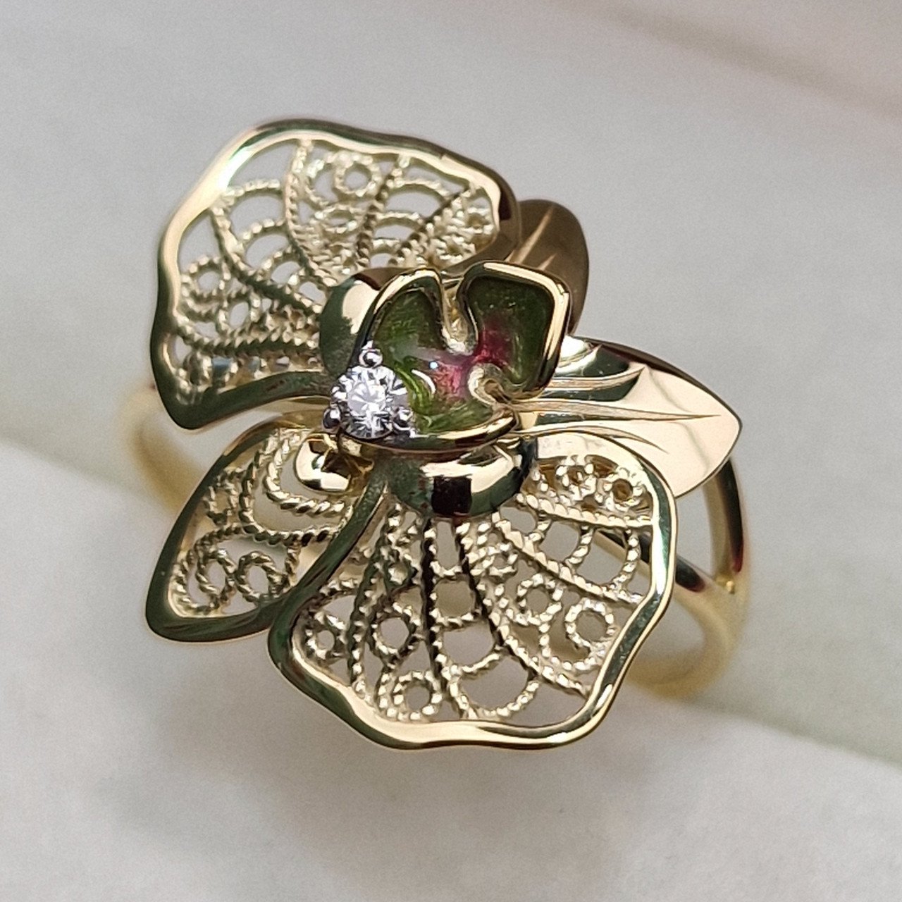 Кольцо Deimantas 102748215 18р 2,66гр 0,037ct. купить,NaN