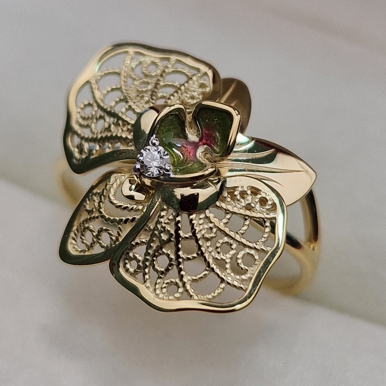 Кольцо Deimantas 102748215 18р 2,66гр 0,037ct. купить,NaN