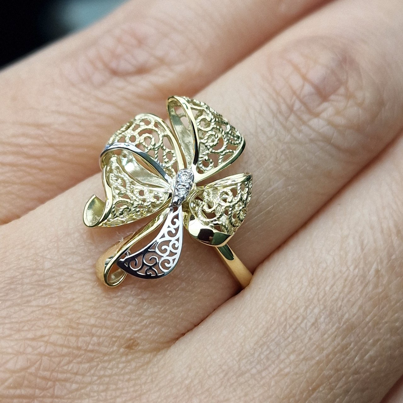 Кольцо Deimantas 102748216 17,5р 2,59гр 0,01ct. купить,NaN