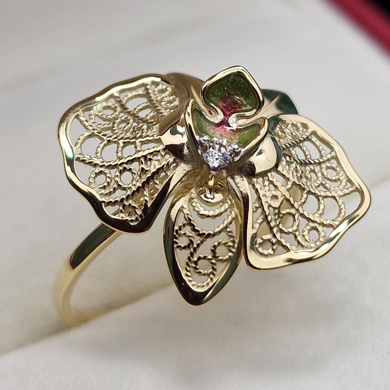 Кольцо Deimantas 102748215 18р 2,66гр 0,037ct. купить,NaN